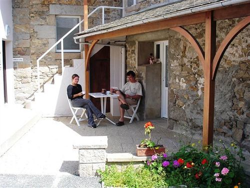 Hotel Du Cheval Blanc Saint-Pol-de-Léon Εξωτερικό φωτογραφία